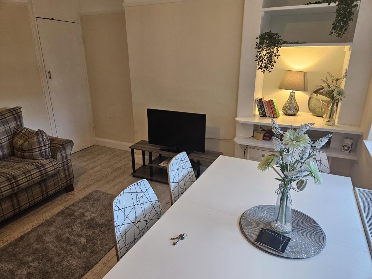 Leigh-On-Sea Retreat - 2 Bedroom Apartment Exterior foto